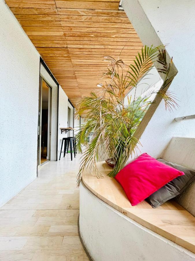 Appart Standing Avec Vue Grand Balcon - Parking - Clim Cassis Eksteriør billede